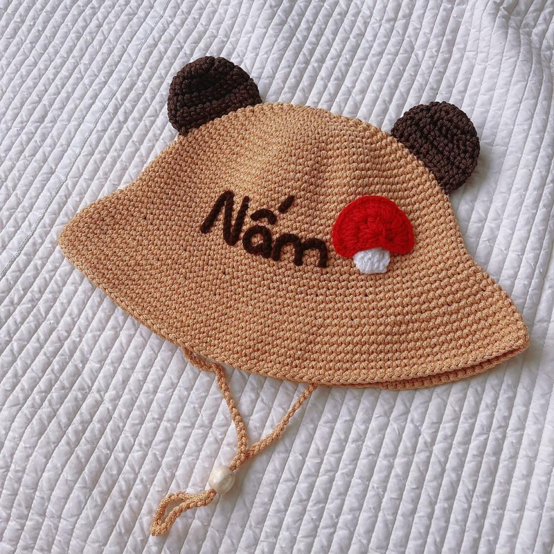 Mũ handmade thêu tên của bé yêu