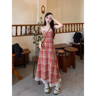 (ORDER) Váy hai dây kẻ sọc màu đỏ cổ V phối viền ren xòe dài điệu đà gợi cảm vintage Hàn Quốc (Hàng QCL1)