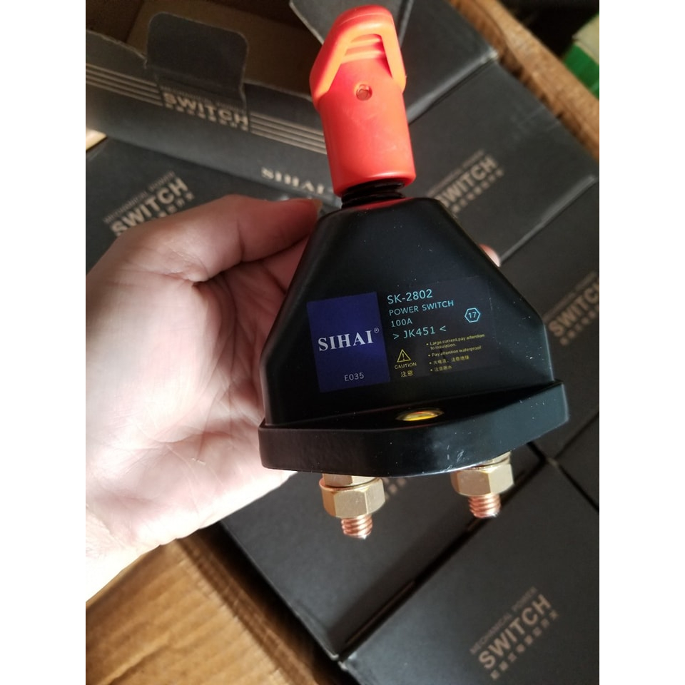 Cắt mát acquy cơ, bằng tay. cup mát acquy. giá 1 cái