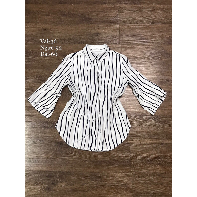Áo sơmi size S thanh lý