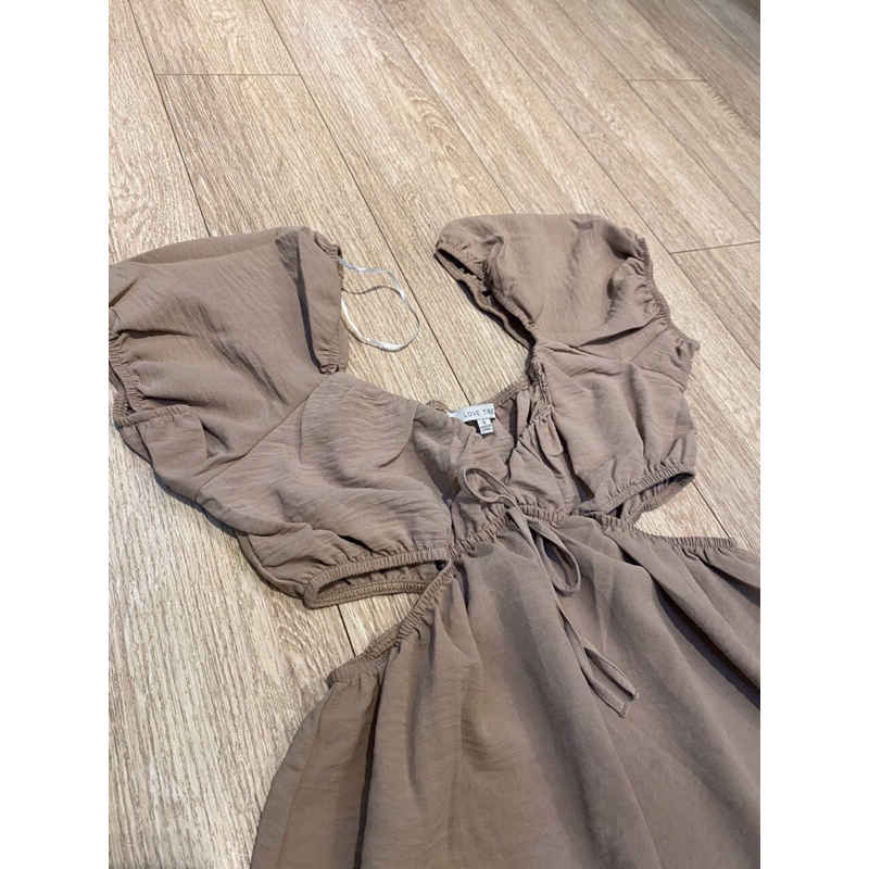 🌼 SIZE S M | Đầm lanh cut-out L0VE TREE sexy