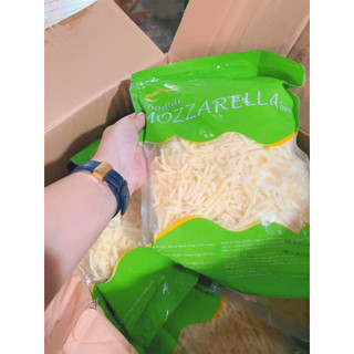 Phô-mai sợi mozzarella đức đóng gói 1 ký
