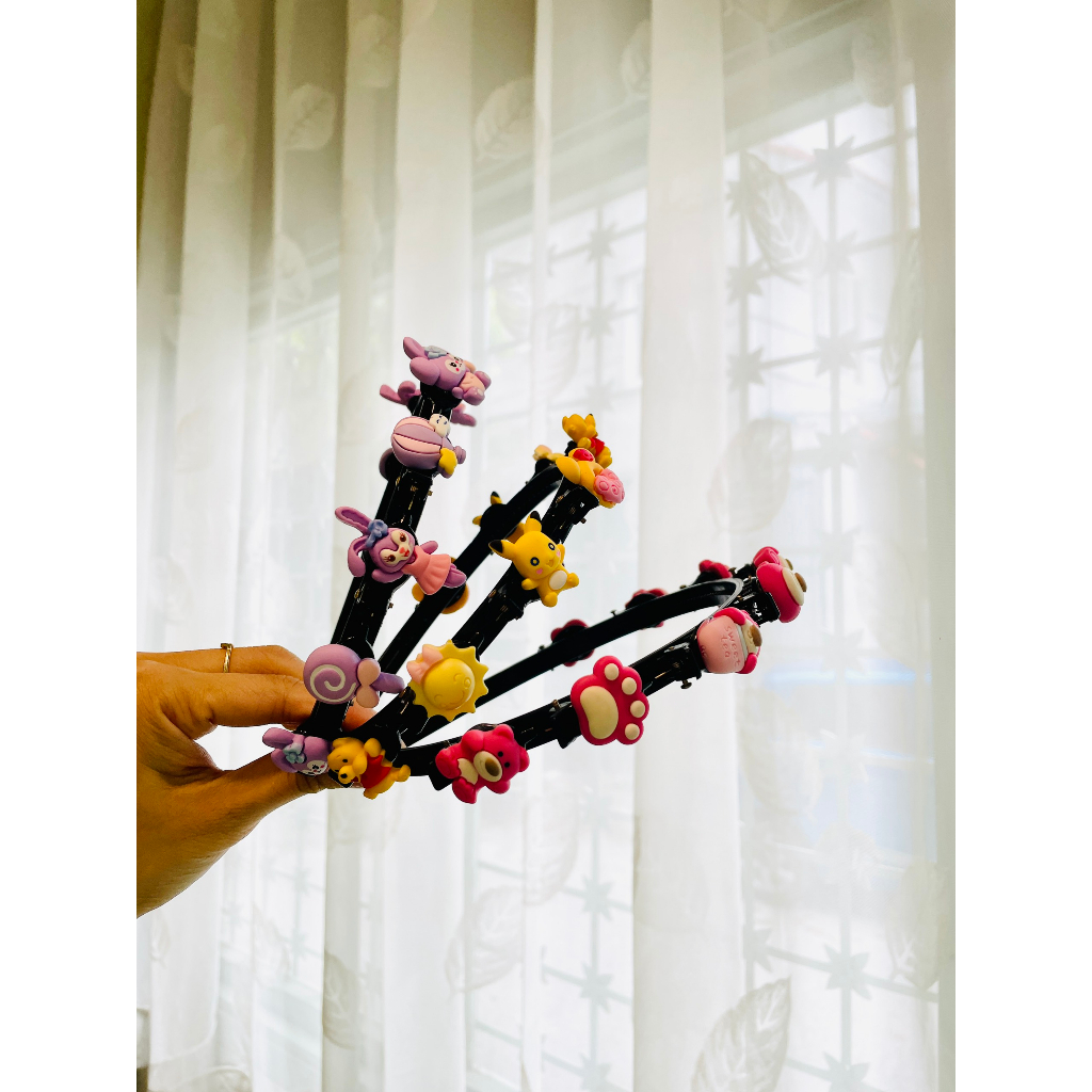 Cài tóc hình Gấu Dâu Miniso, Gấu Pooh, Thỏ Tím Stella lou dành cho bé gái