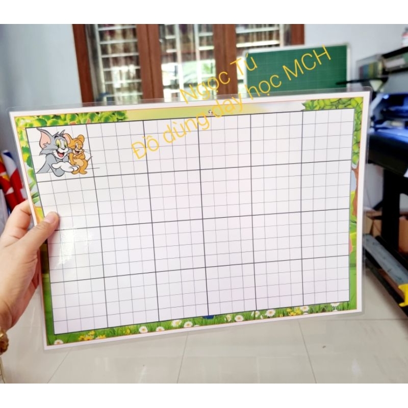Bảng phụ cỡ A3 siêu dễ thương. In bìa cứng + Ép có nam châm lá sau.