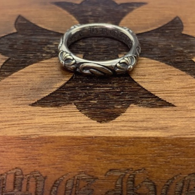 Nhẫn Cross Band Chrome Heart bạc hàng fullbox.