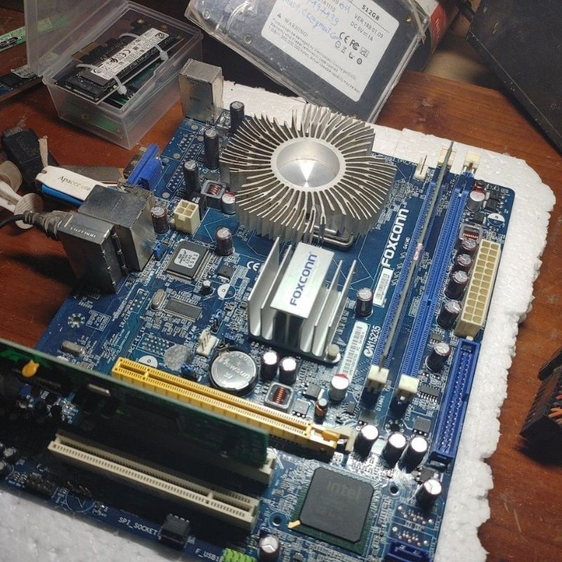 Main G41 Foxconn DDR3