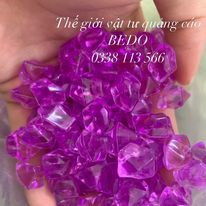 Hạt nhựa giả đá arcrylic làm trang tri, handmade, tạo chữ nổi - phòng hát karaoke - trang trí mặt bàn