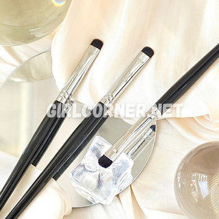 Cọ mí mắt Feather B 208 - Cọ trang điểm mắt - cọ phấn mắt - cọ mí mắt dưới