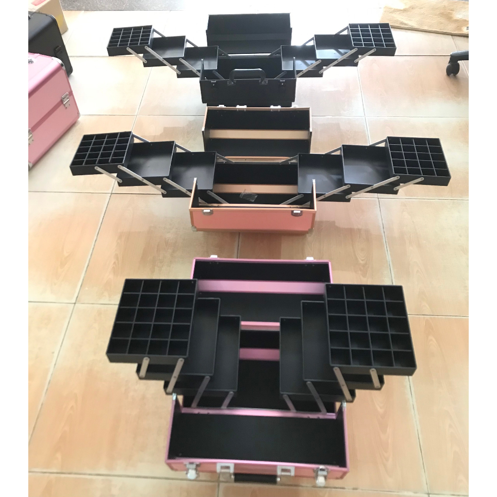 Cốp 3 Tầng Đựng Đồ Nail,Mi, Phun Xăm, Trang Điểm,Cốp Nhôm 2 Khuy Size 37x29x23 Hộp Đựng Đồ Nghề Make Up,Tủ Nhôm Loại Lớn