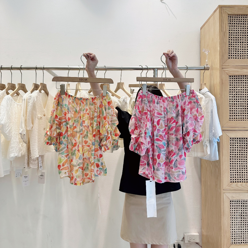 Áo sơ mi hoa trễ vai bo chun bèo ngang tay dài