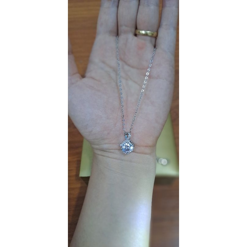 Siêu phẩm mặt dây chuyền đính kim cương Moissanite 2 Karat
