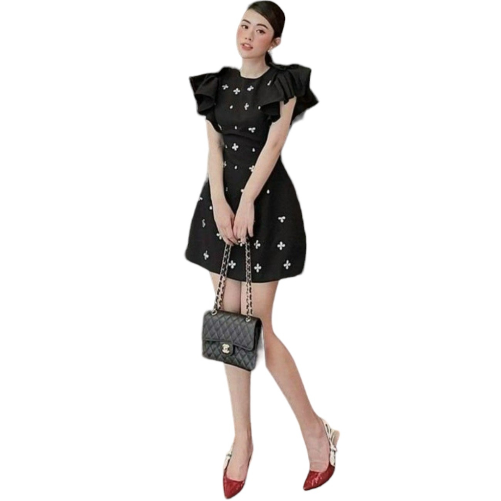 Đầm Bigisze Đính hạt Cổ tròn Tay cánh tiên RM13