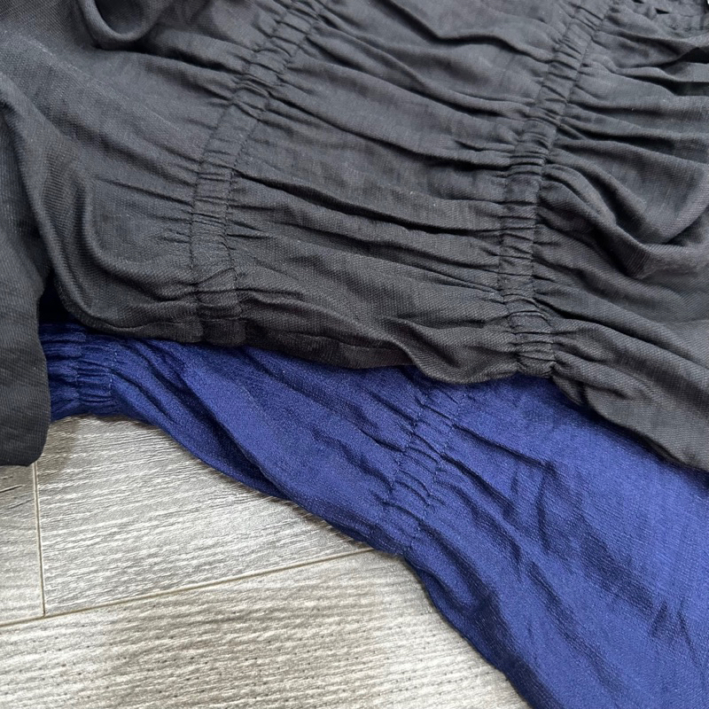 Áo Mixxo tay phồng dáng peplum