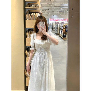 Đầm dài bo nhẹ phần ngực