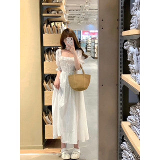 Đầm dài bo nhẹ phần ngực