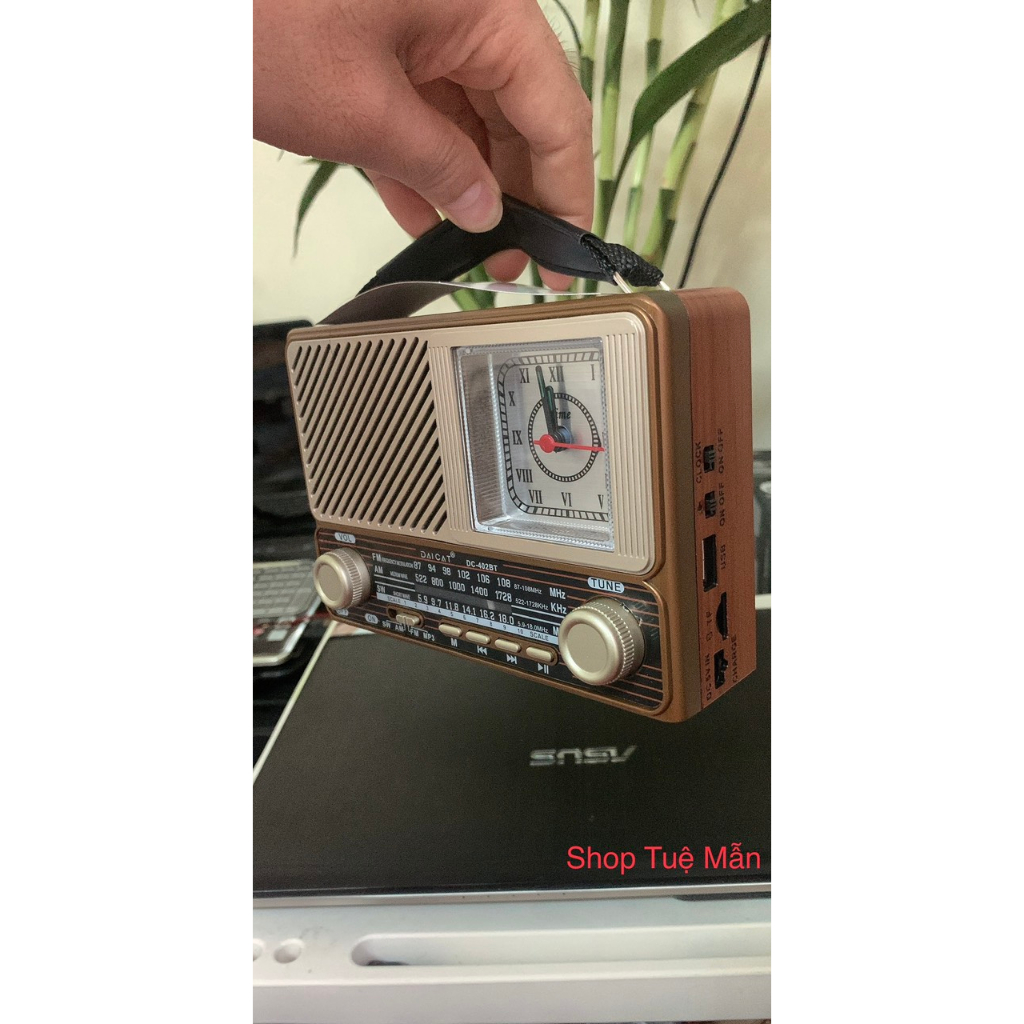 ĐÀI FM Radio Mẫu Mới DC-402BT CÓ ĐỒNG HỒ ,Nghe Nhạc Qua Usb,Thẻ nhớ FM/AM/SW quà tặng cho người thân yêu-Hàng Chính Hãng