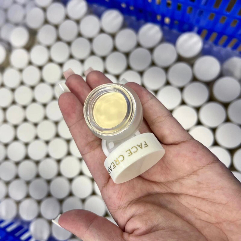 KEM FACE LỤA DƯỠNG DA Ngày - Đêm, FACE SILK CREAM SICA WHITE