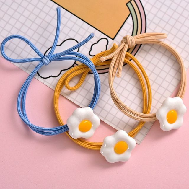 Cột tóc trứng ốp la