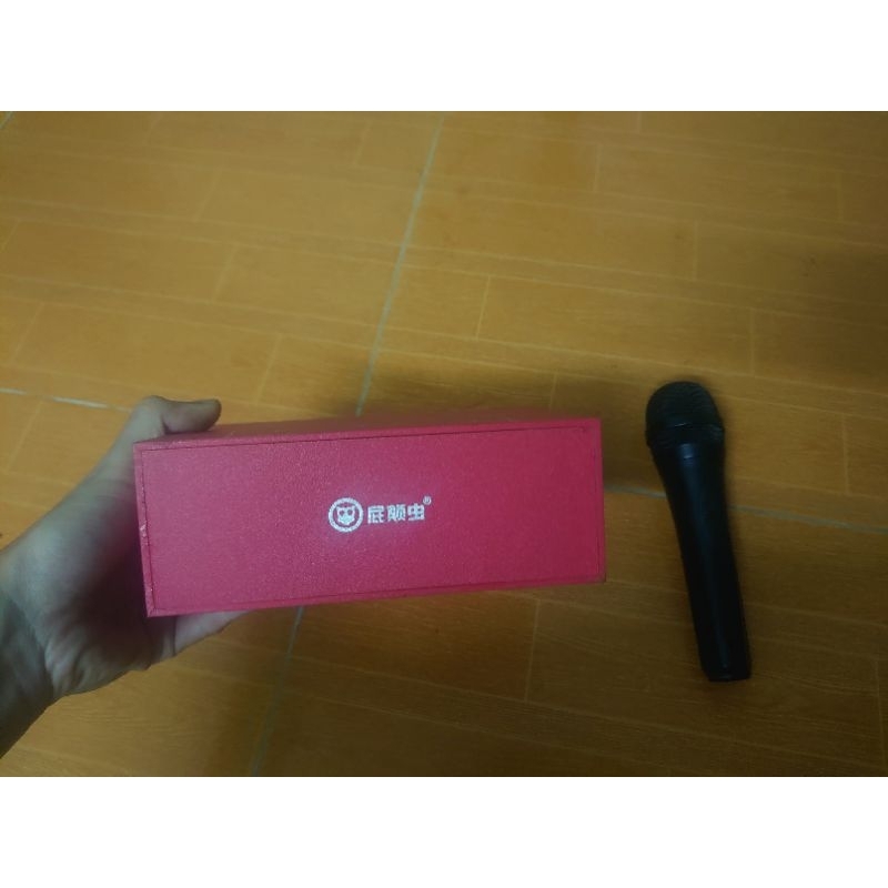 Amply karaoke mini kèm 1 mic 4 kênh 35w/kênh có bluetooth