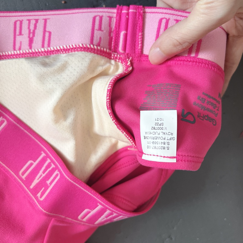 A047 Áo tập GAP hồng hàng xuất dư xịn