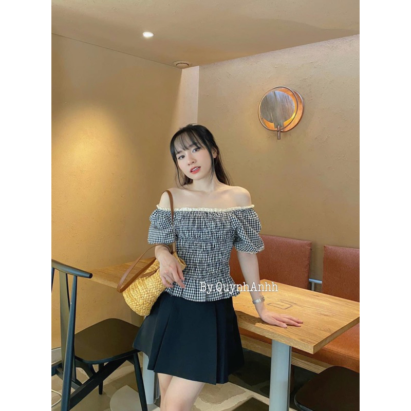 Áo Kẻ Gingham Caro Viền Ren Thân Pha Chun Phong Cách Hàn Quốc Vintage