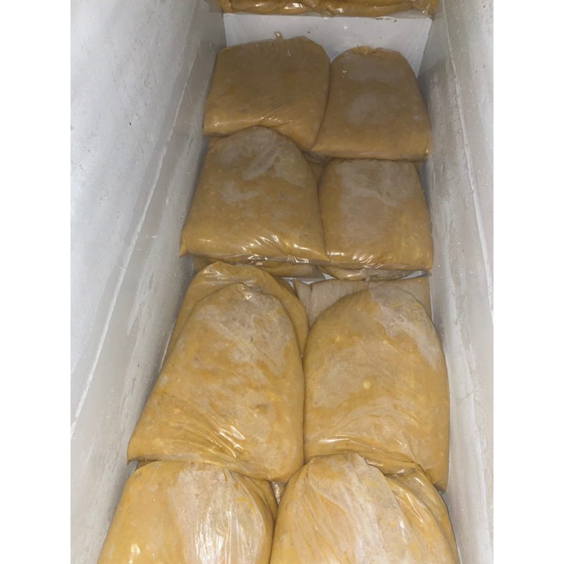 Cơm sầu riêng nguyên chất thơm ngon thích hợp làm bánh, chè, sinh tố…