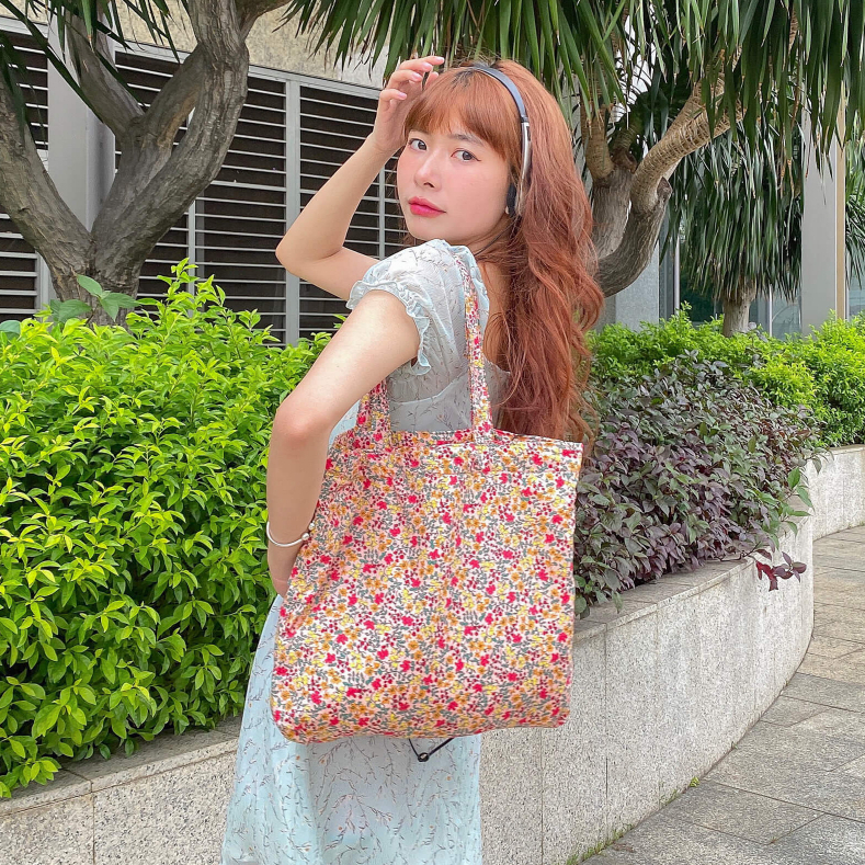 Túi Tote Mùa Hè Khoá Kéo Tặng Scrunchies Đựng Vừa Laptop | Thyme