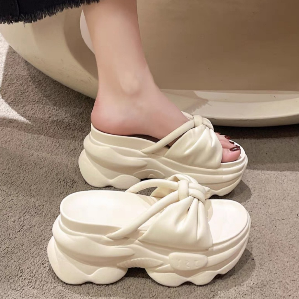 DÉP BÁNH MÌ NƠ DÂY THẮT 8P