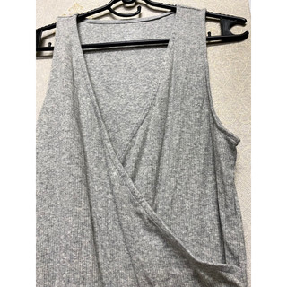 Áo xám sát nách cổ đắp vnxk
