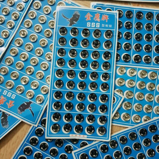 Cúc bấm kim loại đường kính 8mm, màu bạc, dùng làm khuy bấm trên quần áo, phụ kiện