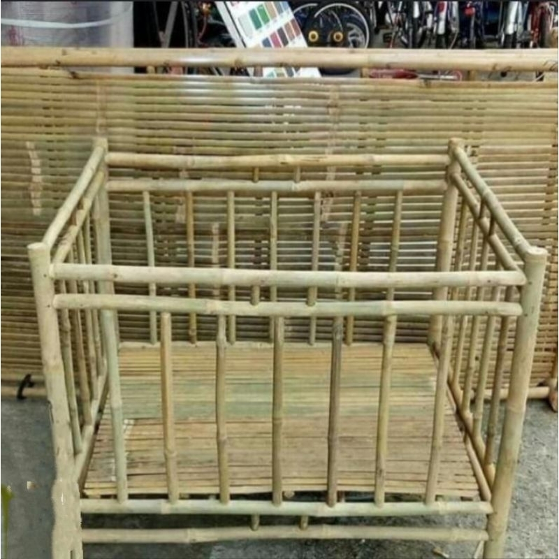 Cũi tre nôi tre để bé vui chơi