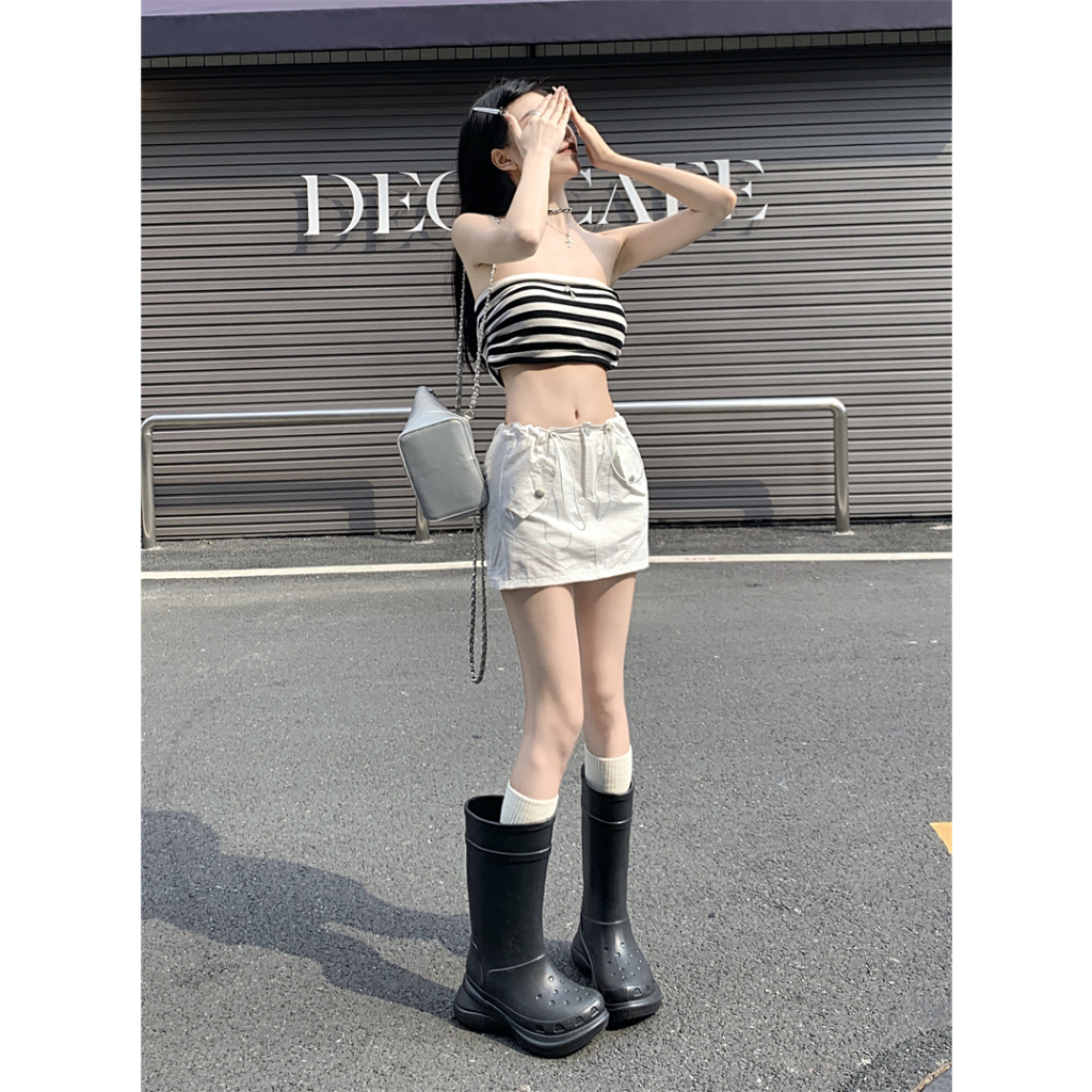 Chân váy dù ngắn rút dây túi nắp màu xám, trắng, kaki, đen