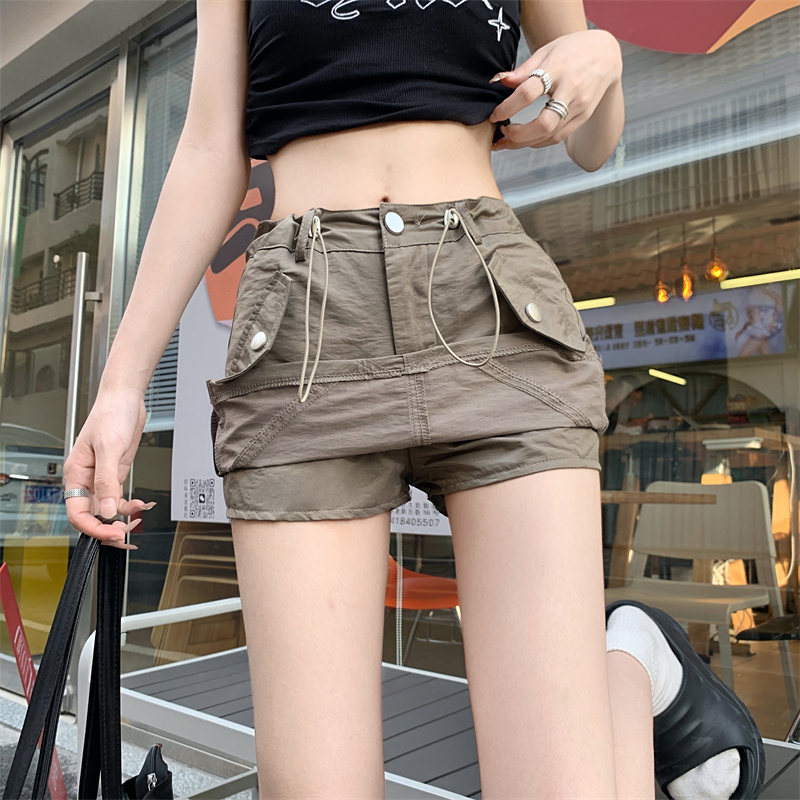 Chân váy dù ngắn rút dây túi nắp màu xám, trắng, kaki, đen