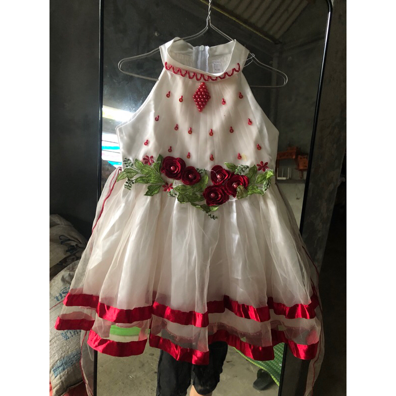 Váy công chúa cho bé 10kg