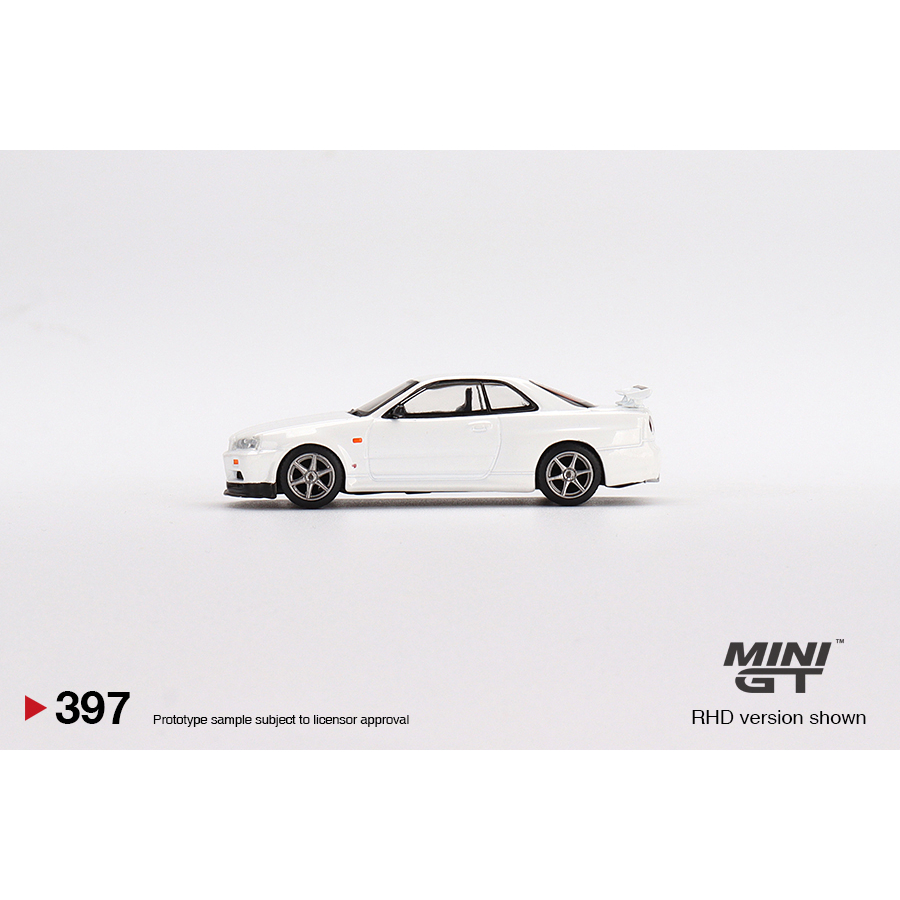 Nissan Skyline GT-R  V-Spec N1Tommykaira R-z Black - White 1:64 MiniGT
