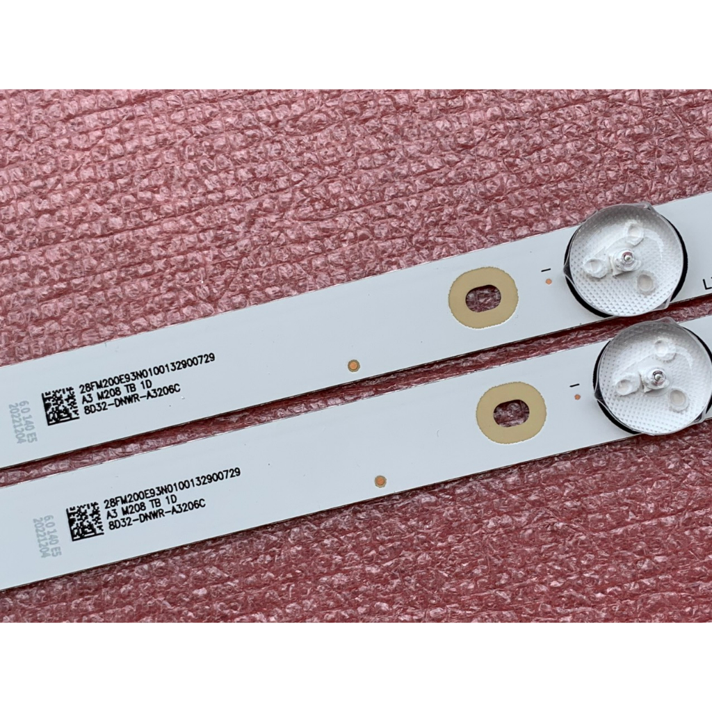 THANH LED TIVI DAIICHI 32D8800 32ES550 32S80 MỚI 100% BỘ 2 THANH MỖI THANH 6 BÓNG 6V DÀI 58cm MS-L2202 MS-L1343 V2