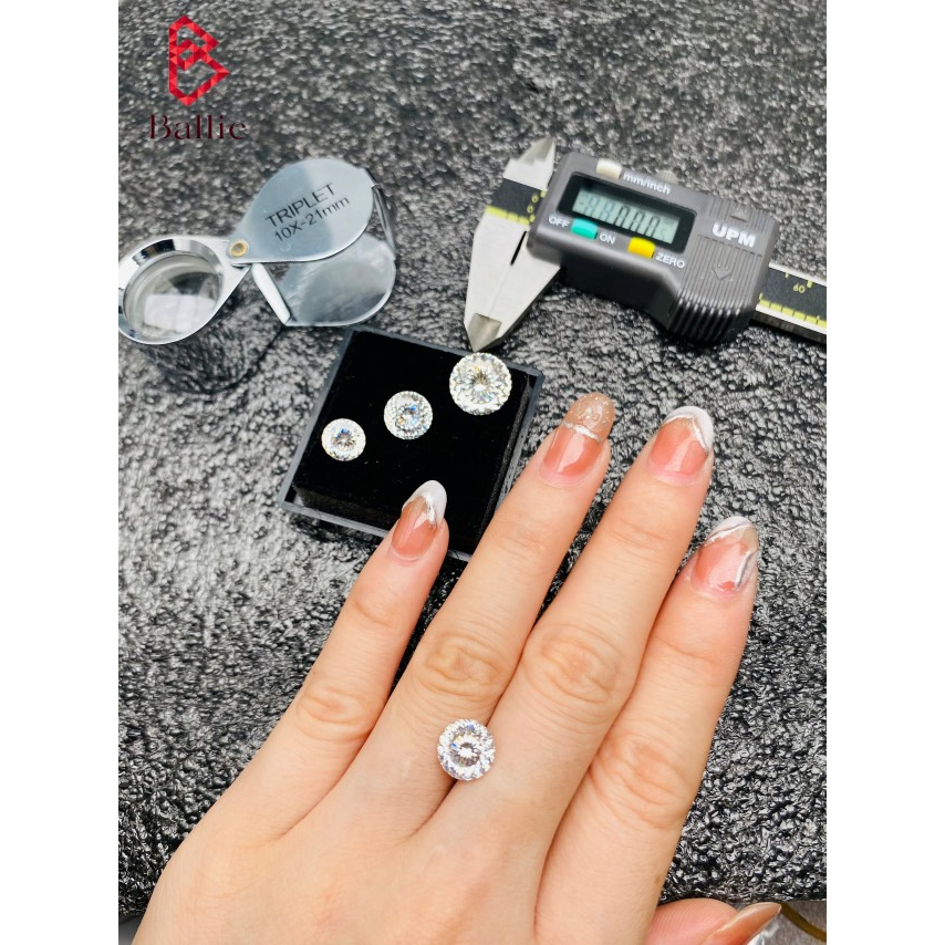Kim cương nhân tạo Moissanite 8ly 8.1ly giác Nga100 giác cắt - Có giấy kiểm định GRA - Test bút lên kim