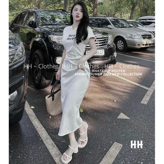 VÁY BODY NHÚN EO ĐÍNH ĐÁ MIUuMIUu TAY HẾN MÀU TRẮNG CHẤT ZIP TÀU CO GIÃN.