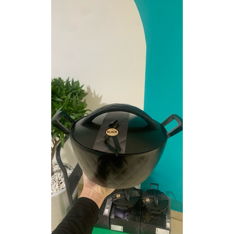 HÀNG HIẾM .Nồi two hands salon Lock& Lock cao cấp