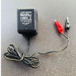 Sạc 3 chân bình acquy xe máy 12v bình bơm phun tưới cây có đèn báo sạc đầy bình