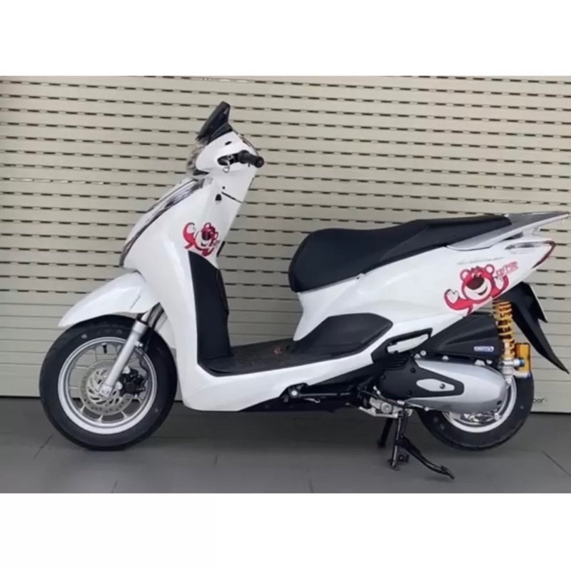 Tem Chế Trang Trí Xe Máy,Ô Tô,Láp Tóp,Điện Thoại Mẫu Gấu Dâu.