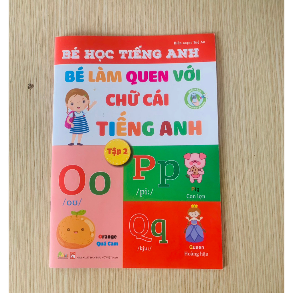 Sách - Bé Học Tiếng Anh - Bé Làm Quen Tập Tô Với Chữ Cái Và Số Đếm ( Lẻ Tùy Chọn )