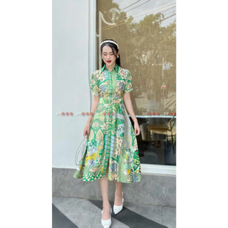 Váy sơ mi họa tiết xanh