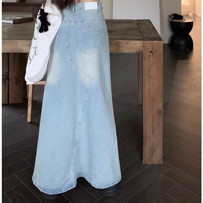 Chân váy jean dài chữ A rộng xanh nhạt wax bạc retro