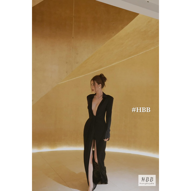 Váy nhũ cổ đức sẻ đùi kèm áo bra sang chảnh