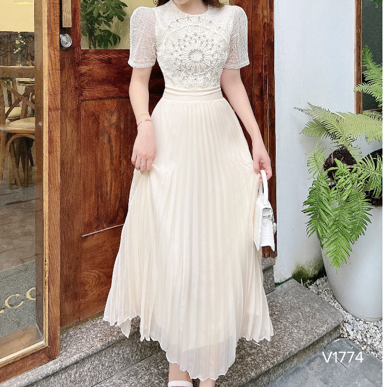 Váy ren đính đá phối chân váy dập ly V1774 Kymie
