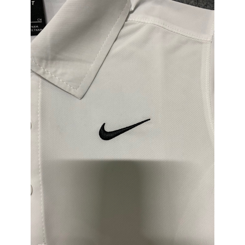 Áo dài tay nữ golf, tennis, cầu lông xinh ạ, vải nhẹ mát thoáng, co giãn vận động thoải mãi ạ.