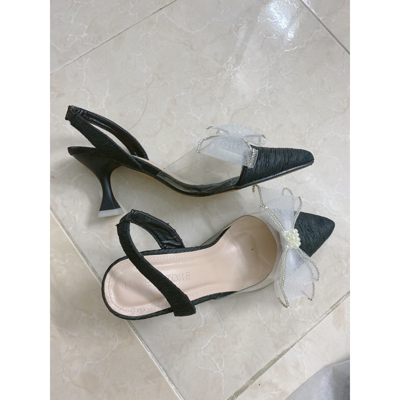 Giày cao gót màu đen 7p size 35-36