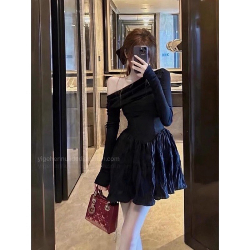 Đầm đen trễ vai giống Rosé blackpink & Karina aespa