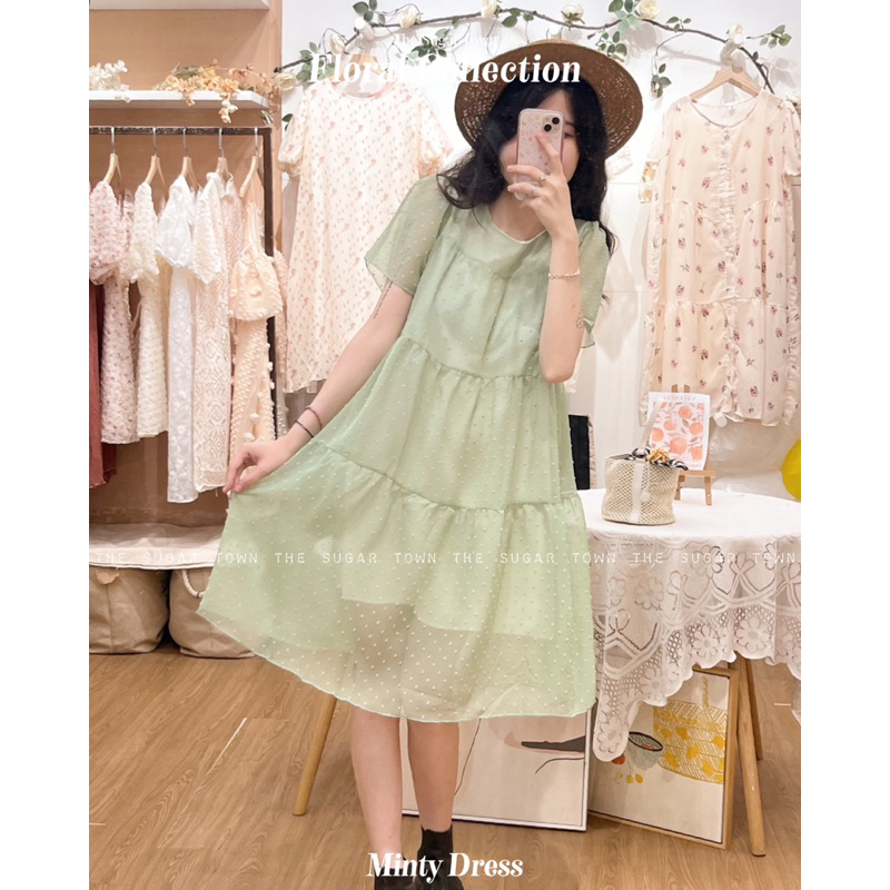 Váy ren chấm bi Minty Dress SugarTown